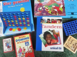 7 STK  KINDERSPIELE SET - GEEIGNET FÜR FERIENHAUS