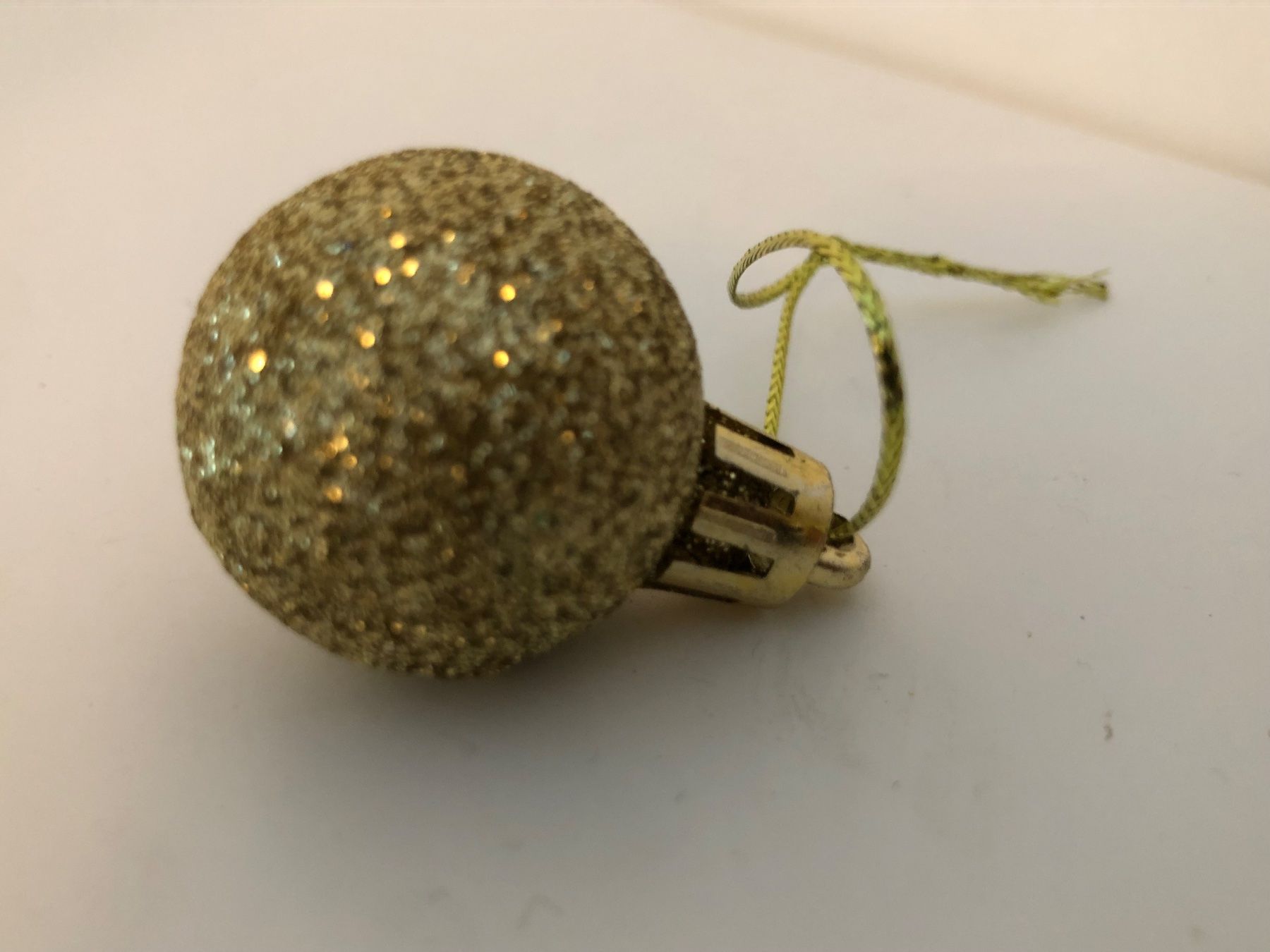 Tutte le decorazioni: 24 Stück Weihnachtskugeln, 3 verschiedene Sorten – Nuovo e nell'imballaggio originale da Wettingen venduto da Chnoelleli 3