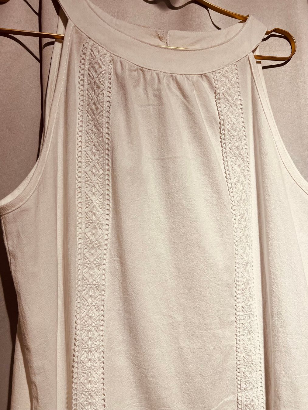 Kleider: Klassisches Leinenkleid mit Spitzen-Applikation – Neu und originalverpackt aus Zürich von Naebeli 2