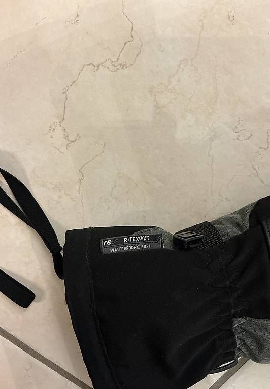 Reusch Guanti: Reusch skihandschuhe R-Tex XT Größe 4.5 – Usato da Zimmerwald venduto da wuff81 3