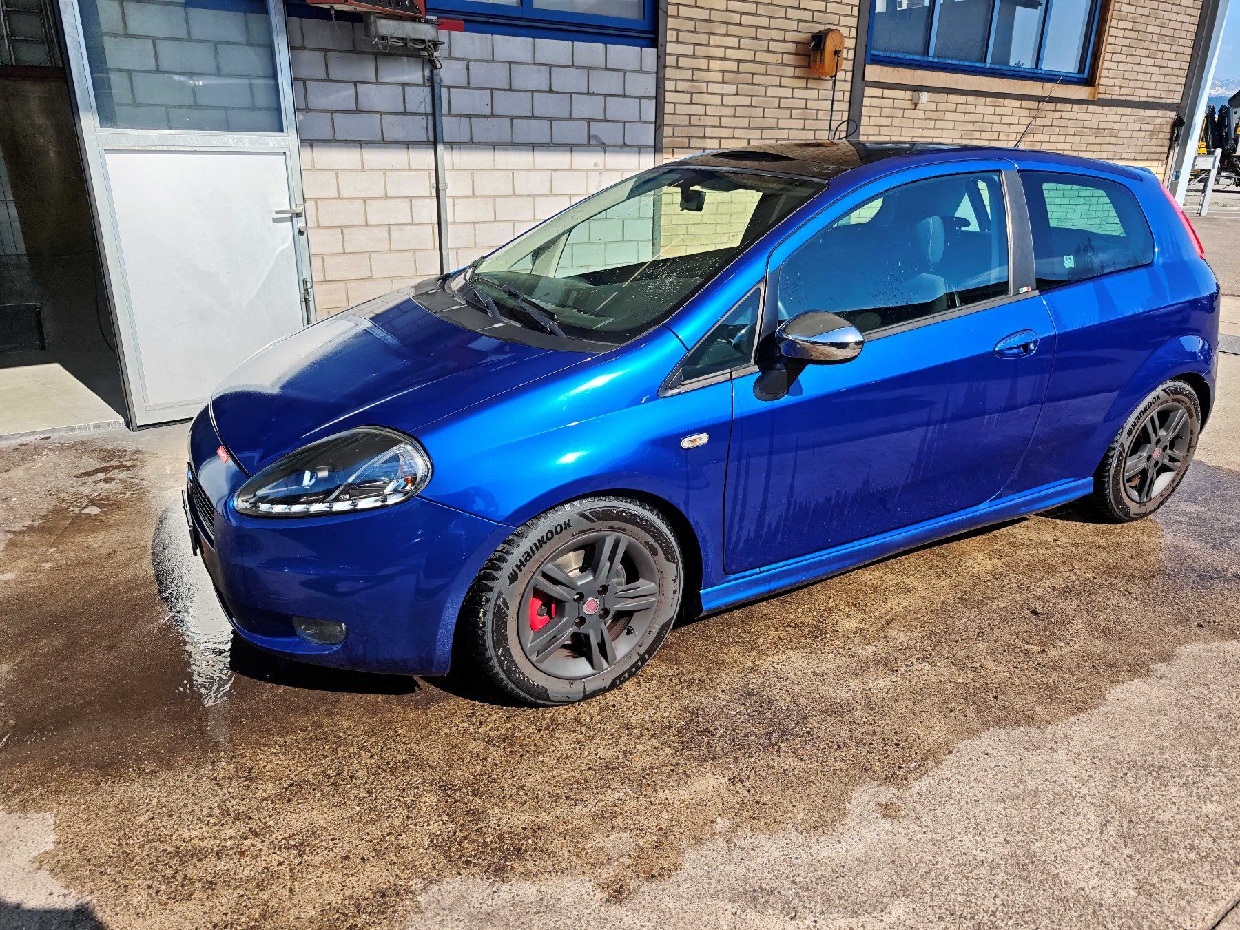 Fiat Automobili: Fiat Punto 1.4 Turbo – Usato da Niederwil SG venduto da GaKlaus