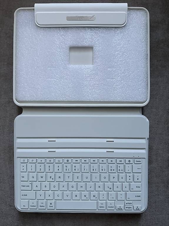 Tastaturen: Ipad hülle mit tastatur – Neu und originalverpackt aus Frauenfeld von lis_bv9k 1