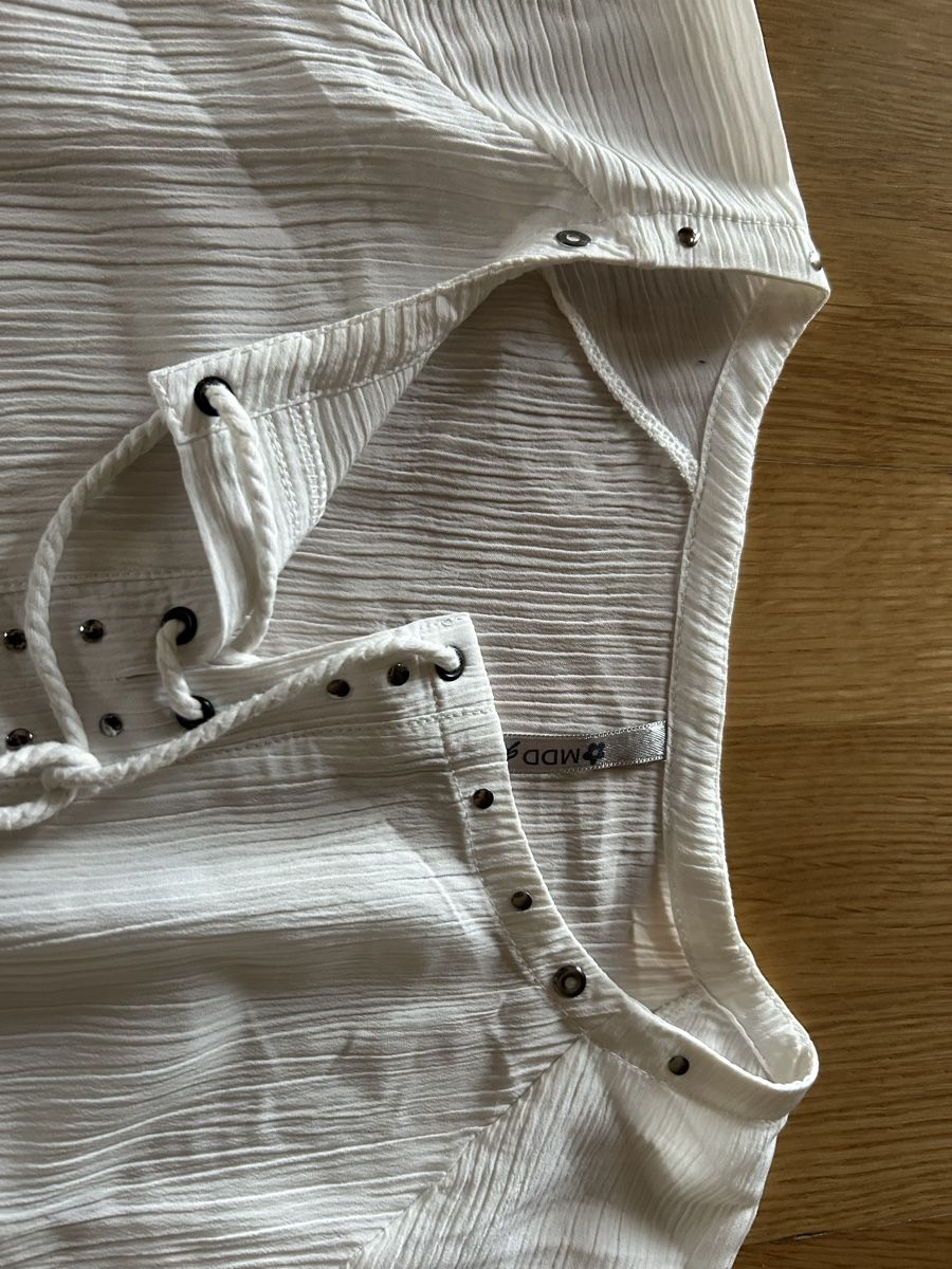 Camicette, T-shirt & Top: Blouse manche longue – Usato da Daillens venduto da guisepa 2
