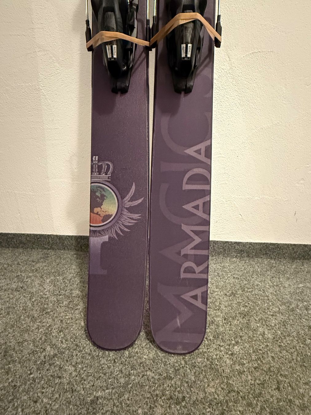 Armada Sci: Armada Ski mit Marker Bindung Top Zustand – Usato da Celerina / Schlarigna venduto da sol_and_art 5