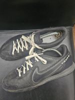 Nike Tiempo Hallenschuhe Gr 42.5