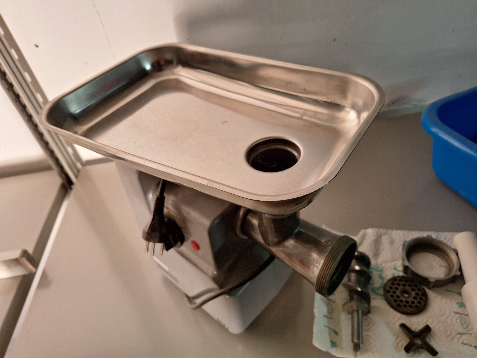 Kenwood Küchengeräte: Kenwood Fleischwolf Hackmaschine Gastro Maschine – Gebraucht aus Eptingen von Bobbl1 1