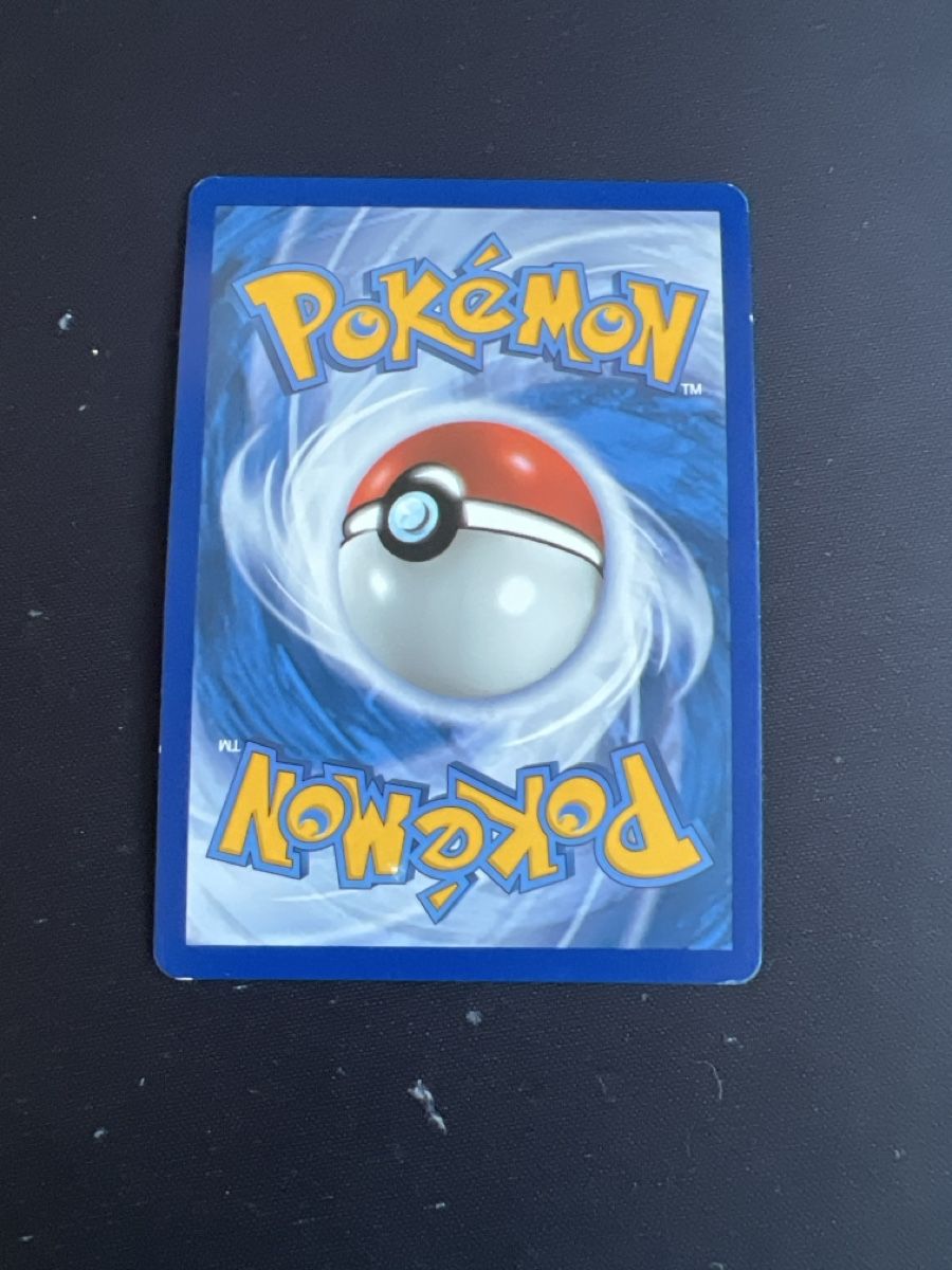 Pokémon Carte collezionabili: Magearna V – Usato da Villmergen venduto da rob_n572 5