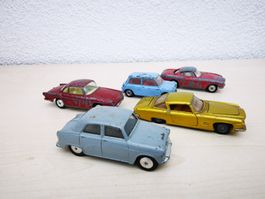 Estrichfund: 5 Stk. Corgi Modelle 1/43, bespielt + komplett