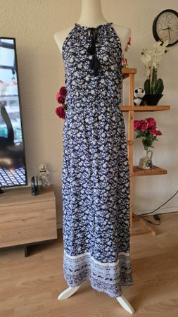 Maxi Dress Floral Print Navy Blue Viscose Size S