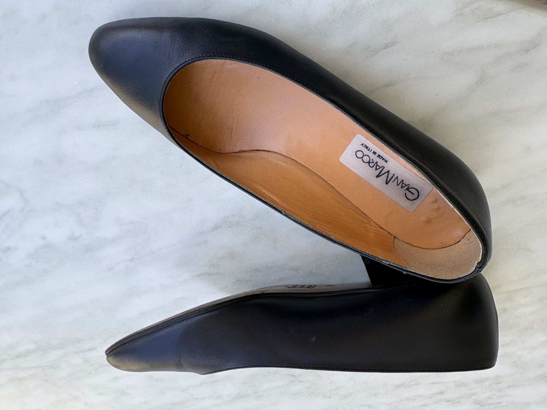 Damenschuhe: Damen Pumps Gr. 38/d.Blau.Leder/ 3cm Absatz – Gebraucht aus Dübendorf von nerino03 1