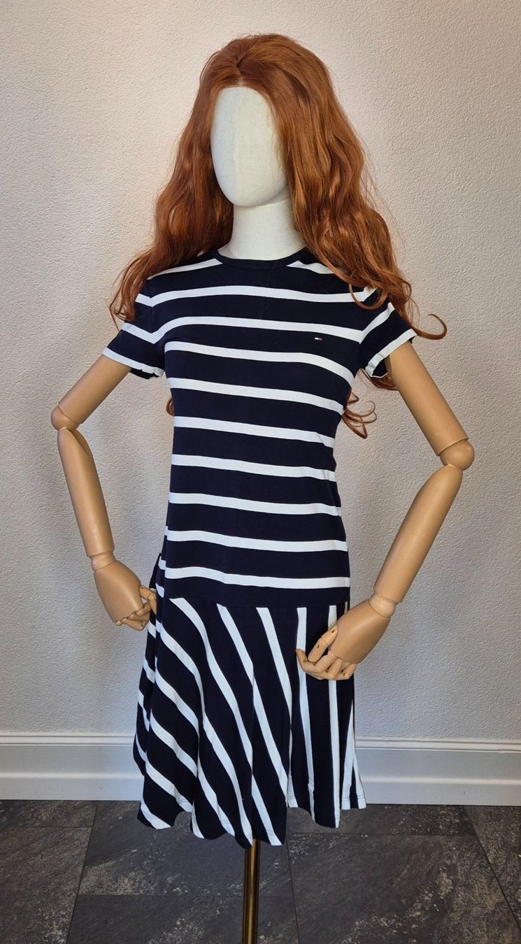 Tommy Hilfiger Vestiti: Kleid tommy hilfiger – Usato da Leissigen venduto da ali_k9v8 2