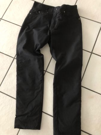 Motorradhosen Farbe schwarz, Grösse 54