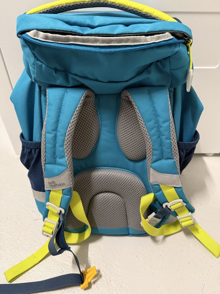 Jack Wolfskin Kindertaschen: Kinderrucksack Jack Wolfskin – Neu (gemäss Beschreibung) aus Oberwil BL von napetak 1