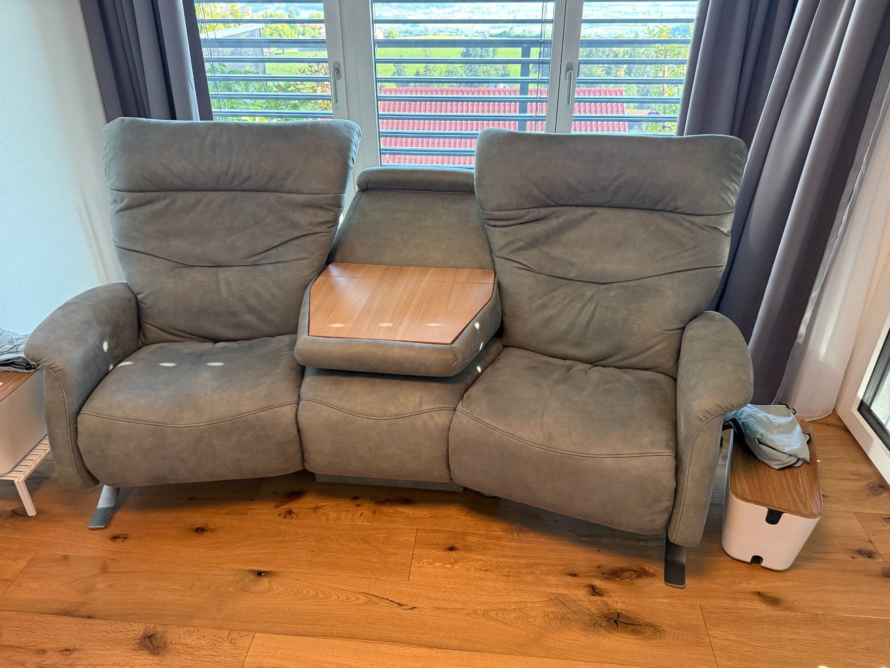 Himolla Divani: Sofa Himolla Eletrkisch 2+2 – Usato da Gebertingen venduto da duh_8bnr 1