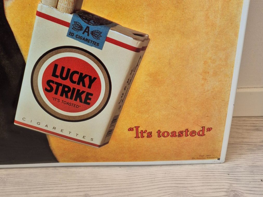 Insegne: Lucky Strike Blechschild Vintage "Just one more" – Usato da Eglisau venduto da AtelierSu 2