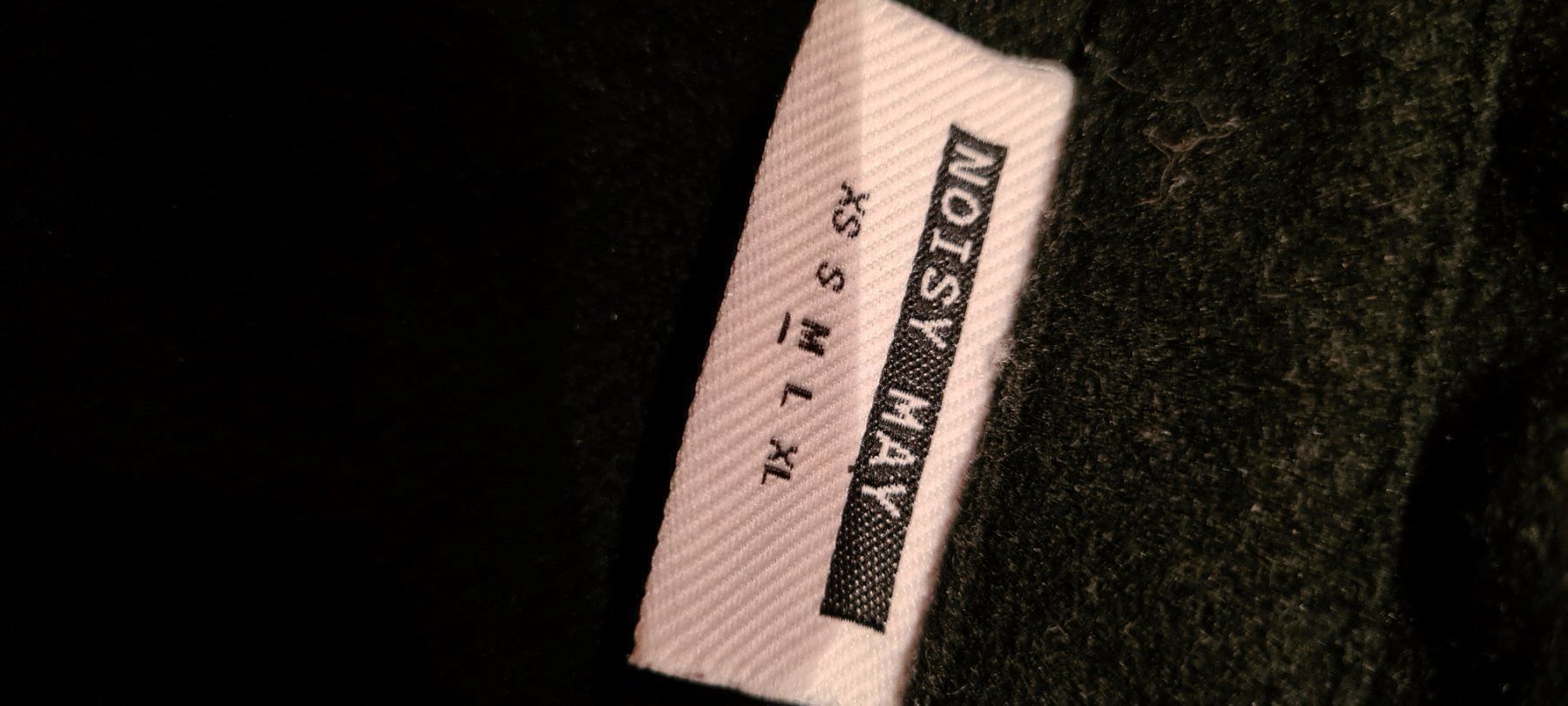 Lotti di vestiti: HOODIE und Bluse schwarz gr.m – Usato da Ferden venduto da jemyce 4
