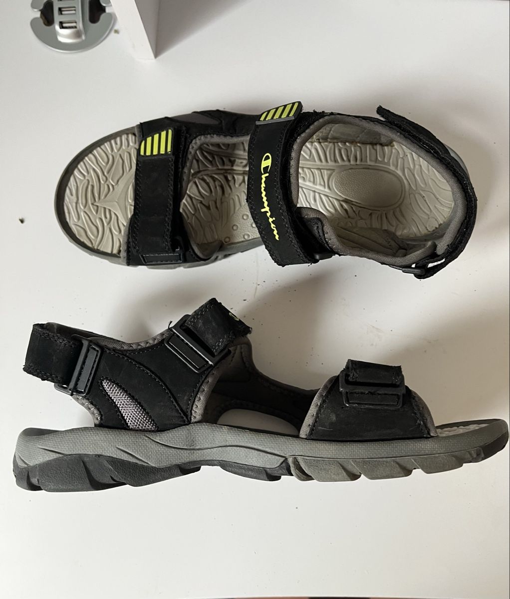 Herrenschuhe: Sandali Champion uomo neri taglia 43 – Gebraucht aus Balerna von lillisfashion 2
