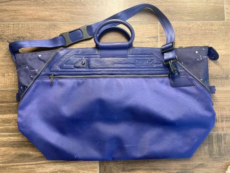 Stratic Reisetasche blau violett mit Sternzeichen