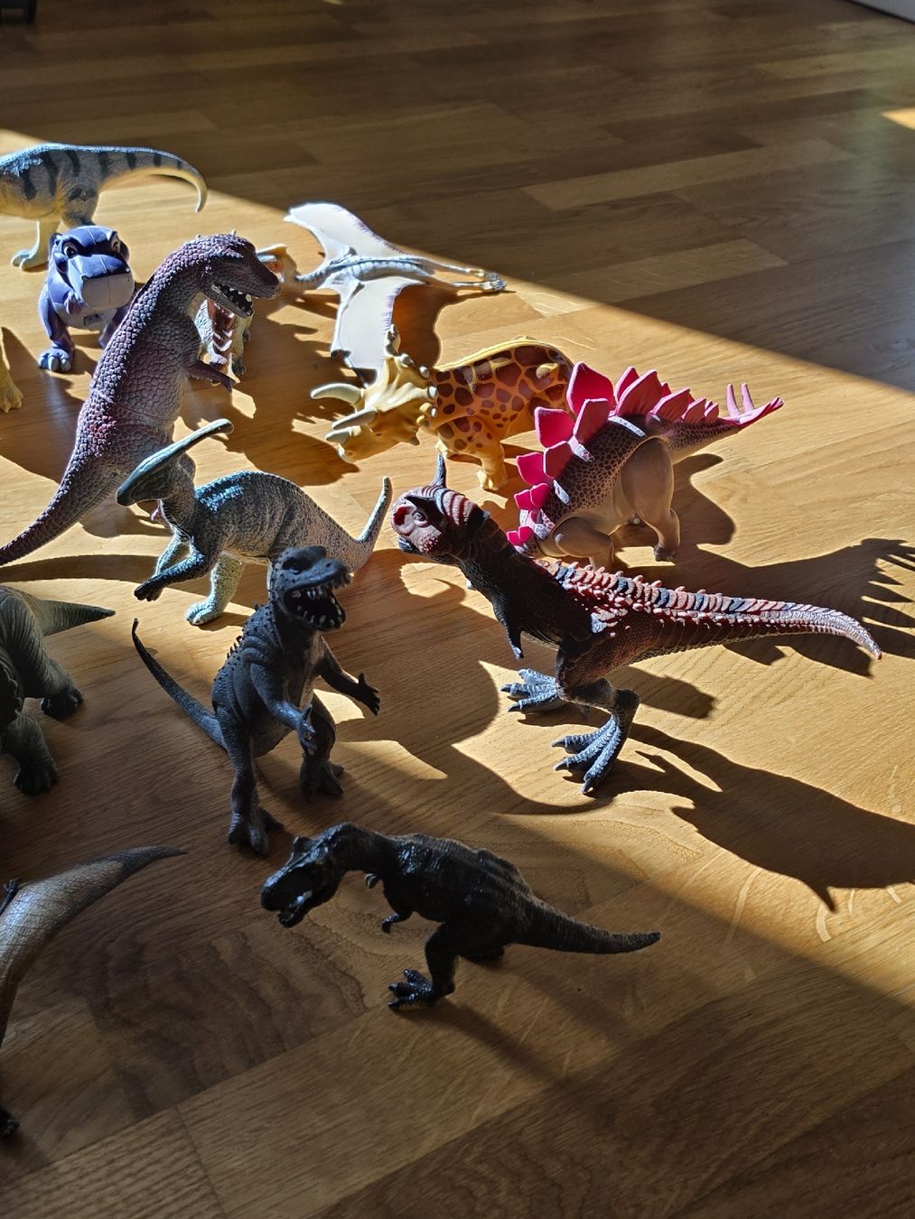 Giocattoli: Viele Dinos – Usato da Birmensdorf ZH venduto da eva_9hvs 3