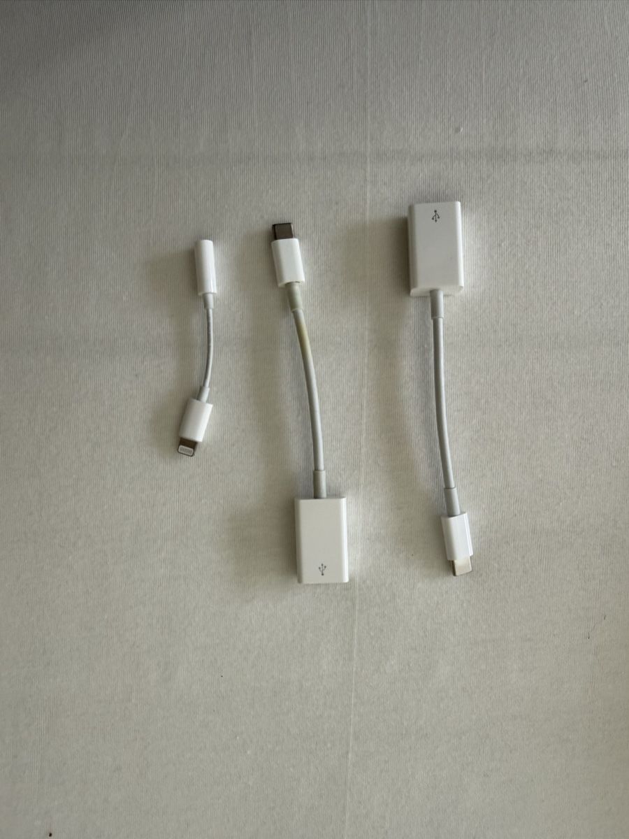 Apple Lecteurs & Adaptateurs: Apple adaptateurs – D'occasion à pully par asi_w6gl