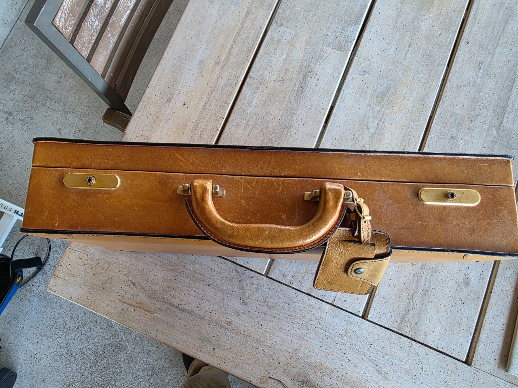 Valises de voyage: Vintage Leder Koffer Aktenkoffer – D'occasion à Walterswil BE par Lonitti 2