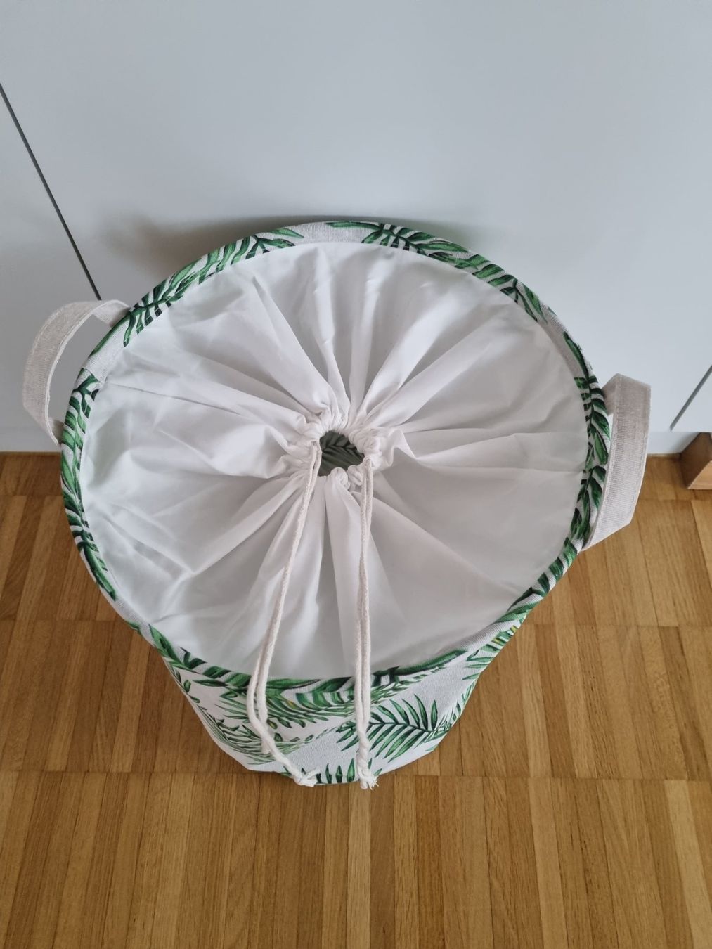 Altro per la casa: Wäsche Behälter, Spielsachen etc. – Nuovo (secondo la descrizione) da Zofingen venduto da Felpa 1