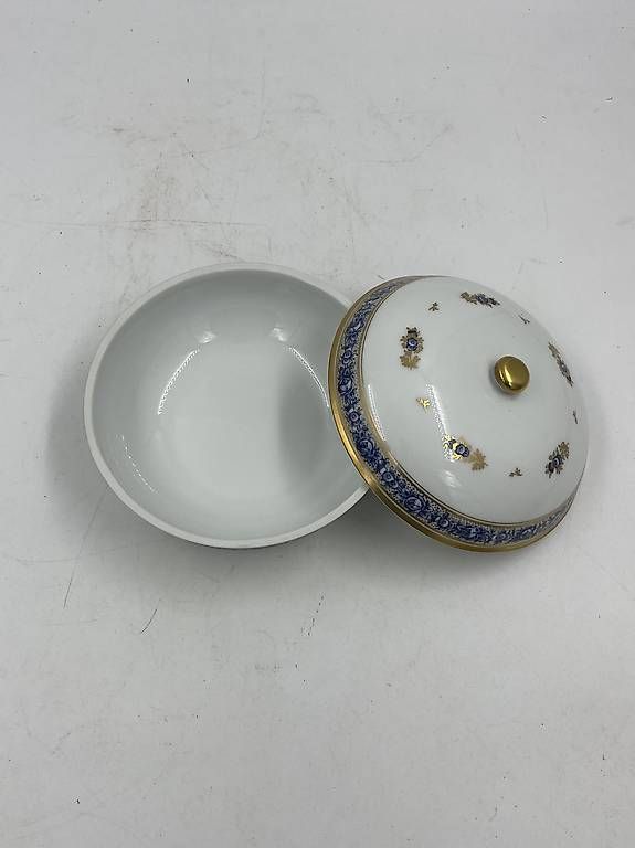 Barattoli: Boîte à bijoux porcelaine.  – Usato da Genève venduto da Eric1823 2