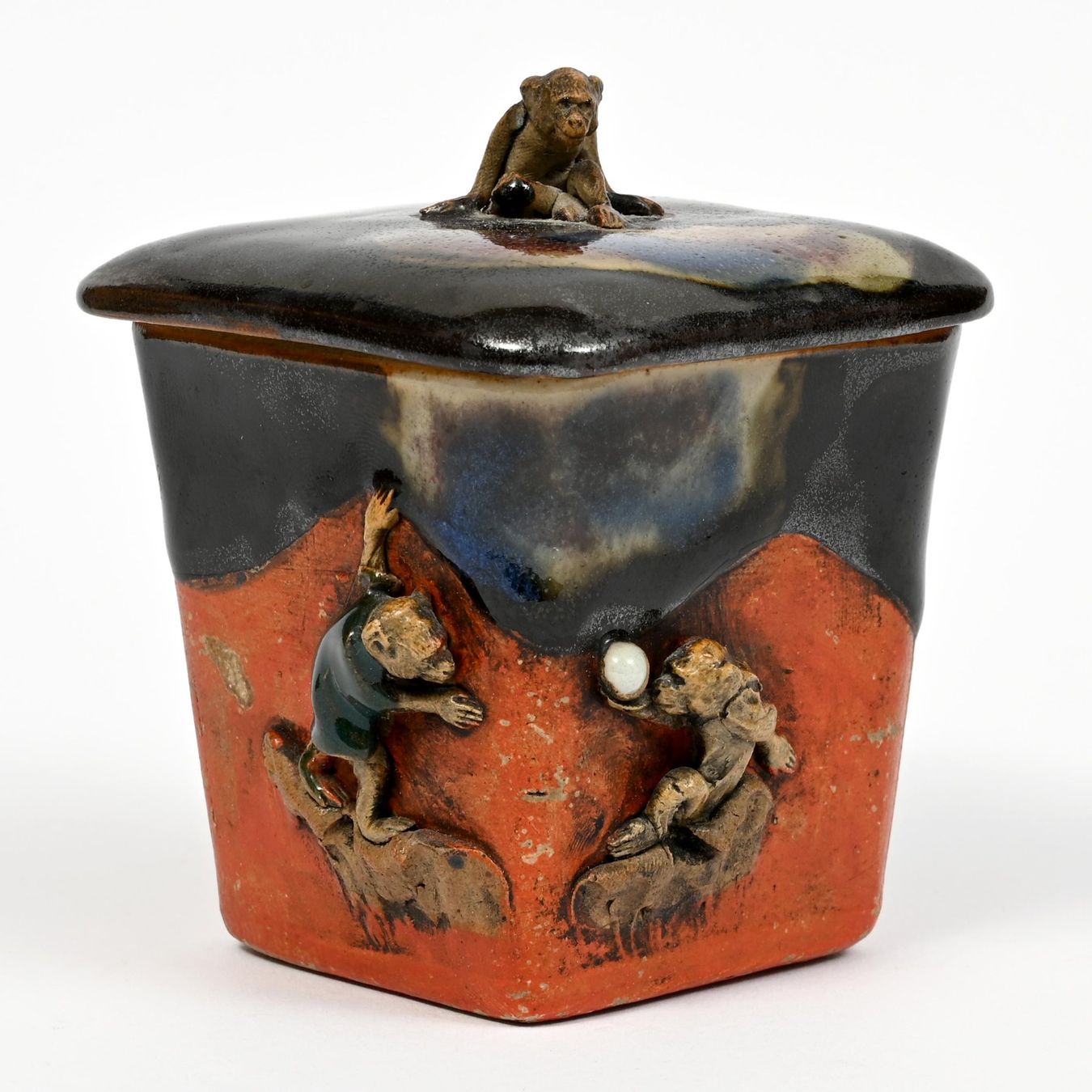 Pots: Hübsche antike Sumidagawa Deckeldose mit Äffchen, Japan – D'occasion à Bern par chamunda
