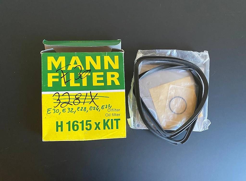 Tutti pezzi di ricambio auto: Automatenfilter Kit Mann H1516 x KIT Neu   – Usato da Mauren venduto da lotus_46