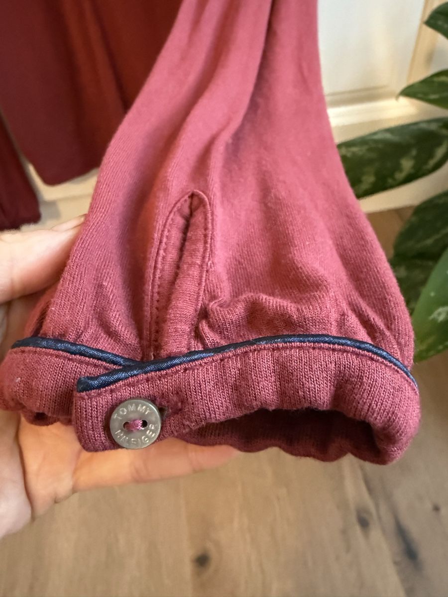Tommy Hilfiger Camicette: Tommy Hilfiger Bluse Weinrot Grösse S – Usato da Kehrsatz venduto da Skoppa 2