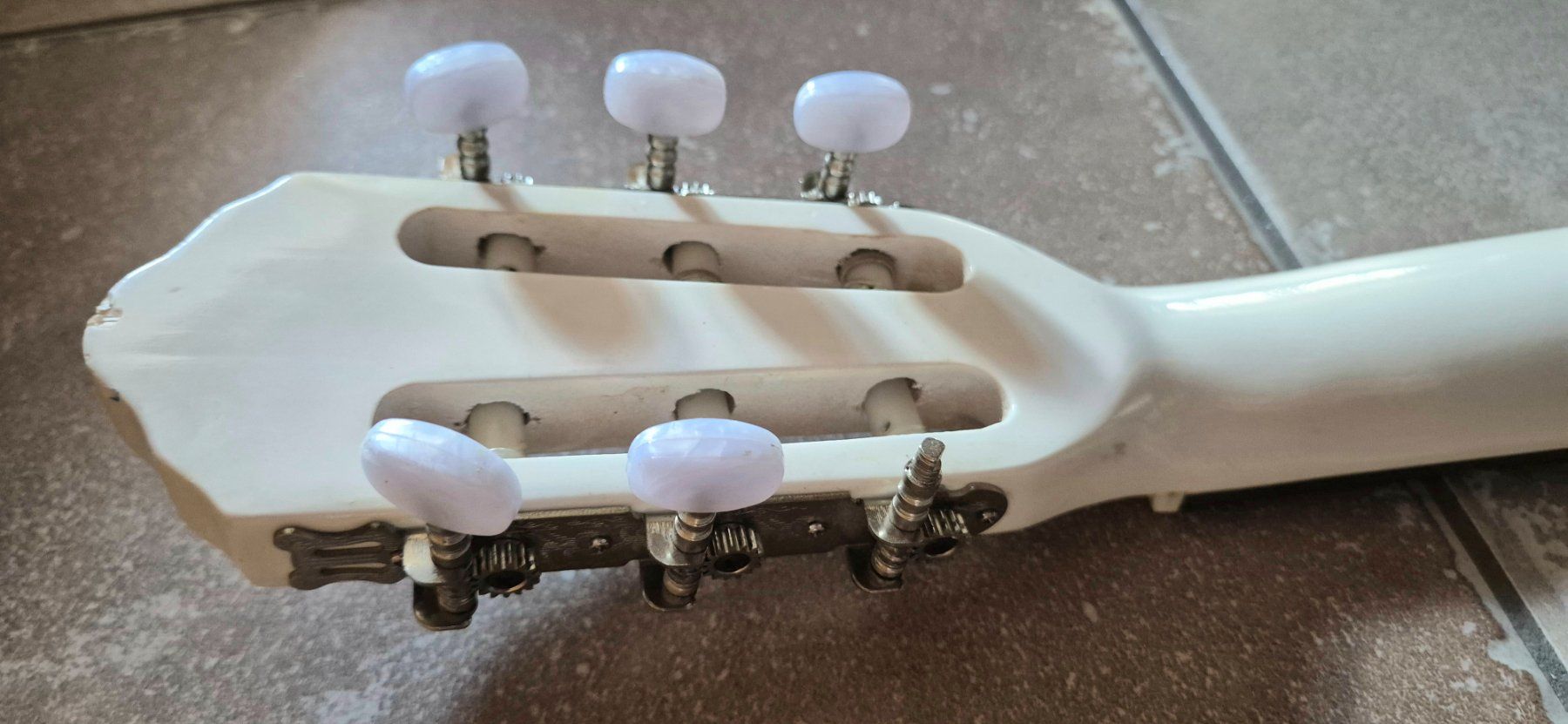 Strumenti musicali: Classic Guitar Klassiche Gitarre MSA C26 – Usato da Neerach venduto da SilliS 4