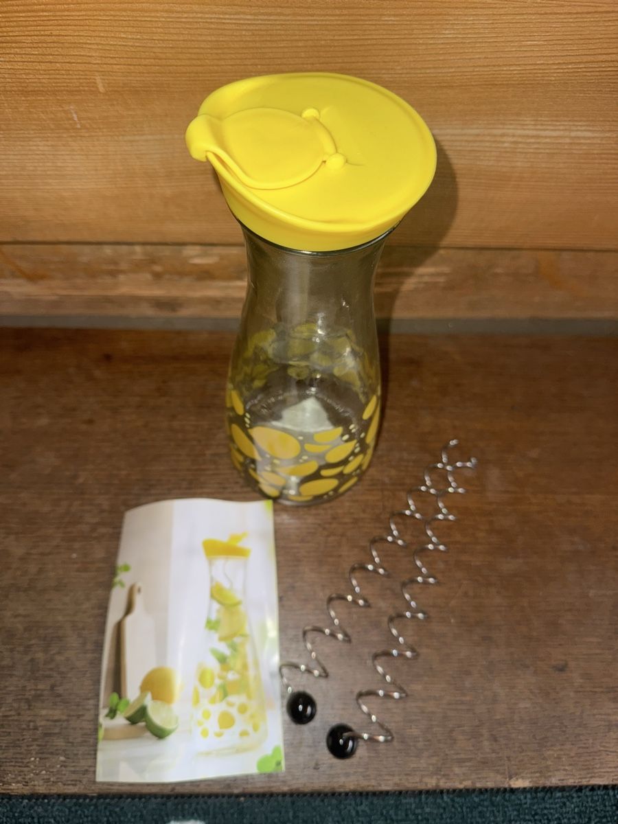 Caraffe: NEUE Karaffe aus Glas, 25cm gross – Nuovo (secondo la descrizione) da Pfäffikon ZH venduto da lenaviktoria 1