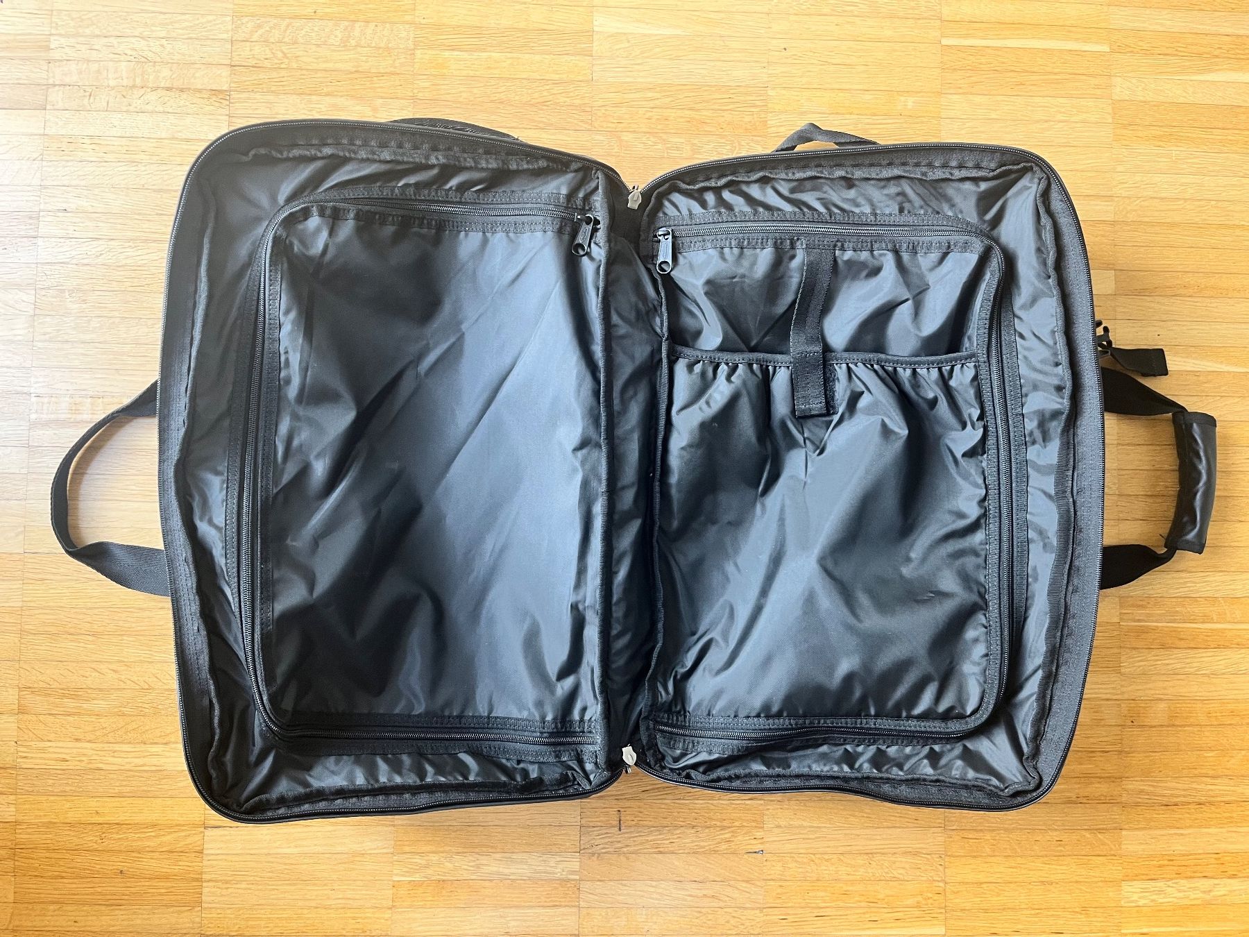 Eastpak Zaini: Eastpak Travelpack – Usato da Zug venduto da IndiQueen 5