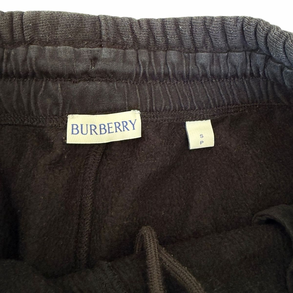 Burberry Pantaloni: Burberry sweatpants  – Nuovo (secondo la descrizione) da Plan-Les-Ouates venduto da Loved_Panda_Clothing 3