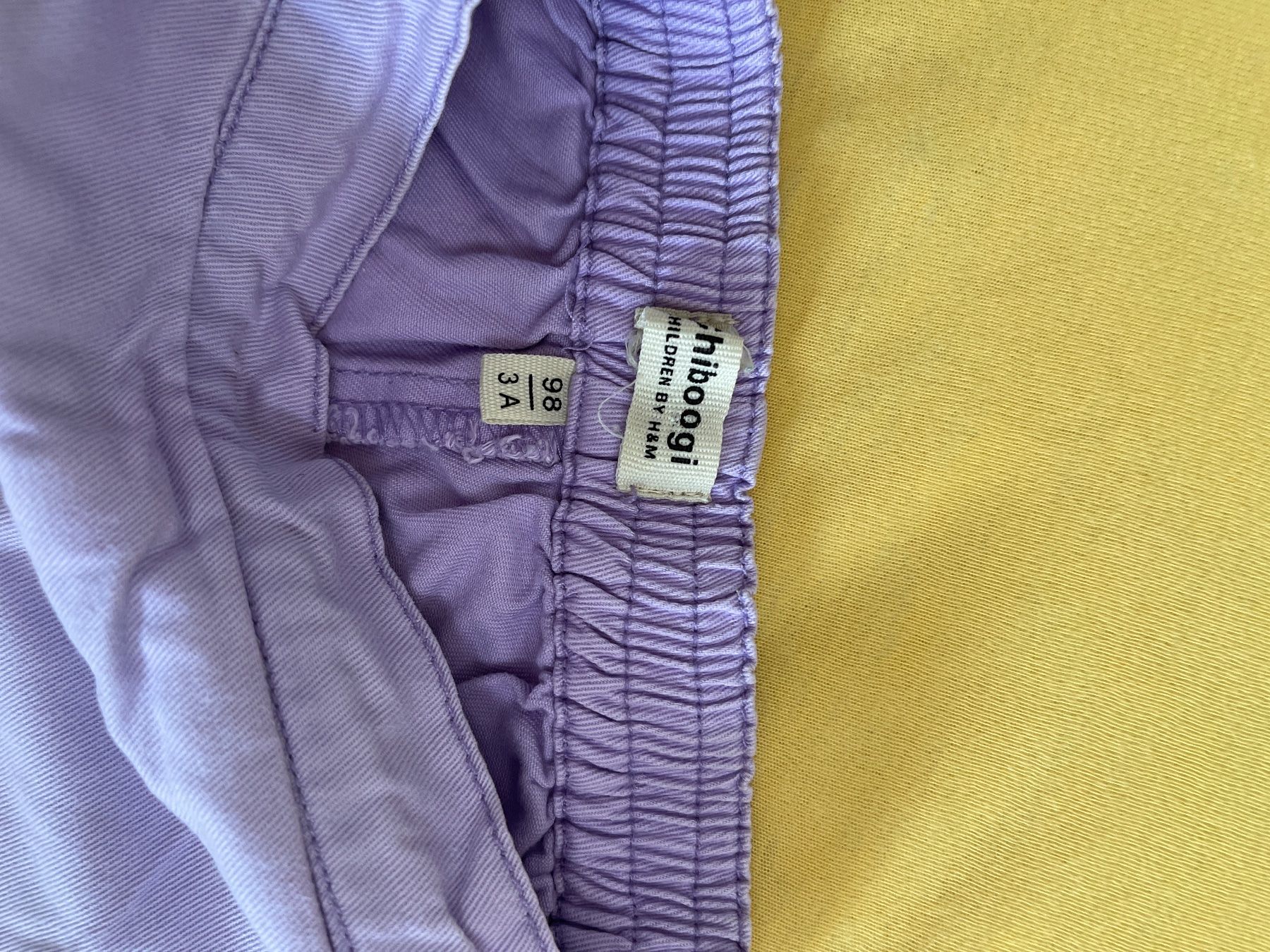Pantaloni: Short fille 3 ans – Usato da MARLY venduto da AISLEE 1