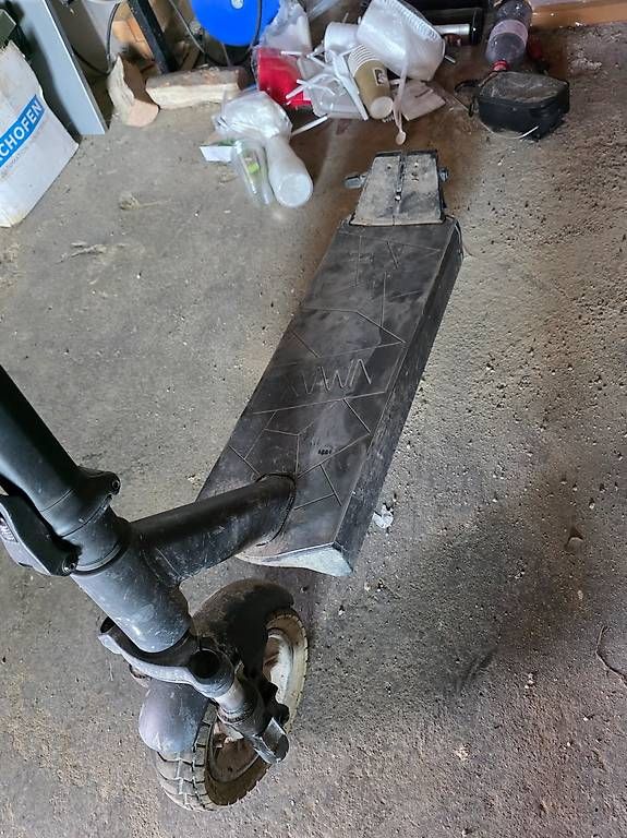 Scooter: Verkaufe einen VMAX VX4 Motor defekt – Difettoso da Homburg venduto da phi_52sb 1