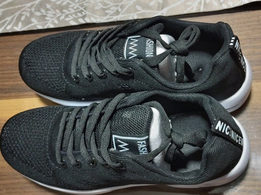 Scarpe da donna: Turnschuhe Nice Neu 38 – Nuovo (secondo la descrizione) da Dottikon venduto da Oldyfreak 1