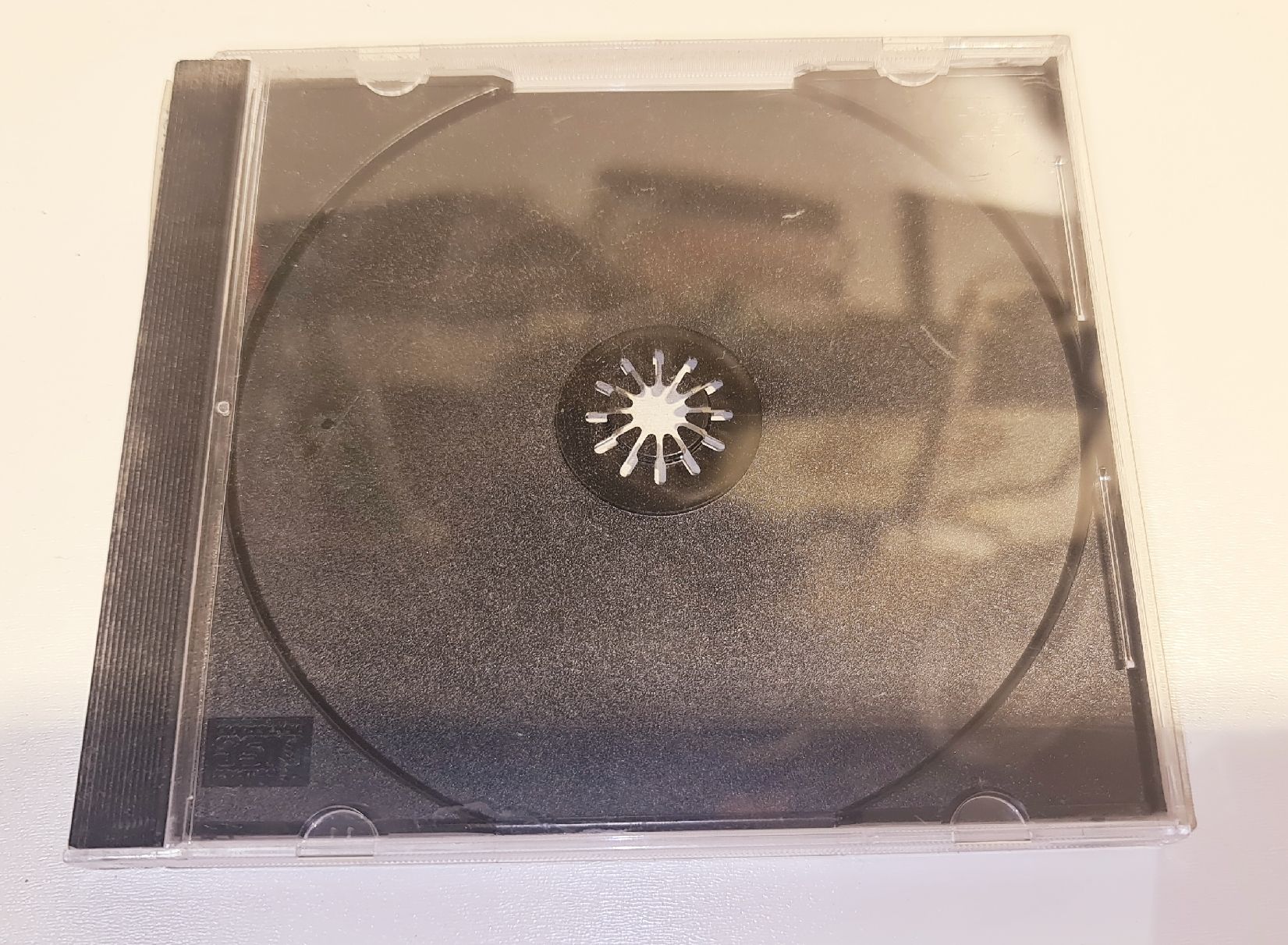 CDs: boîte CD – D'occasion à Mézières VD par M.Lapin
