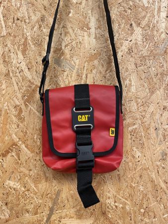 CAT sacoche rouge