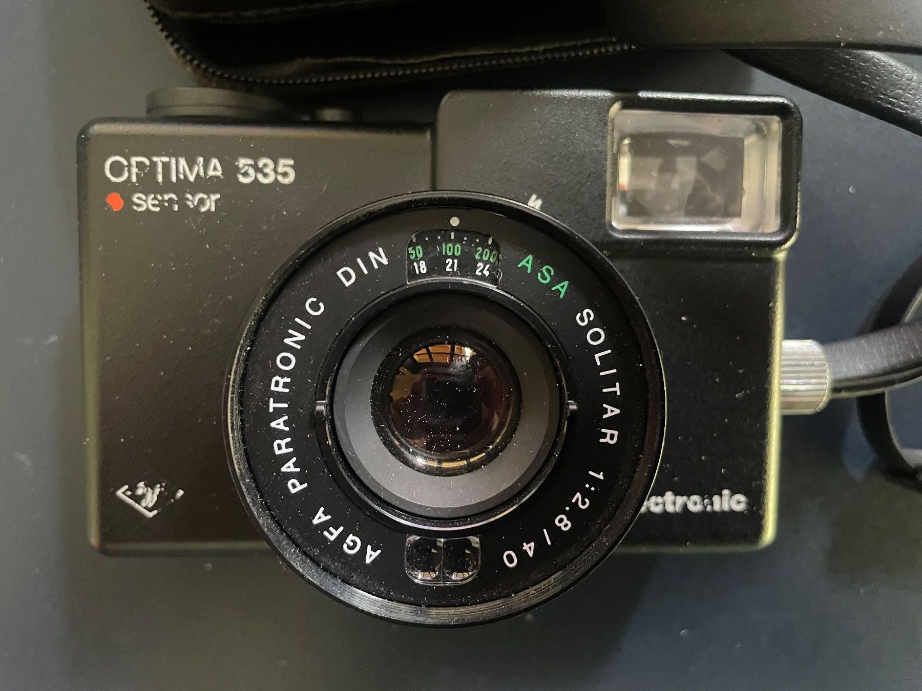 Zeiss Fotocamera: Agfa Optima 535 Sensor - Vintage Kultkamera mit Etui Blitz – Usato da Volketswil venduto da rubin74 2