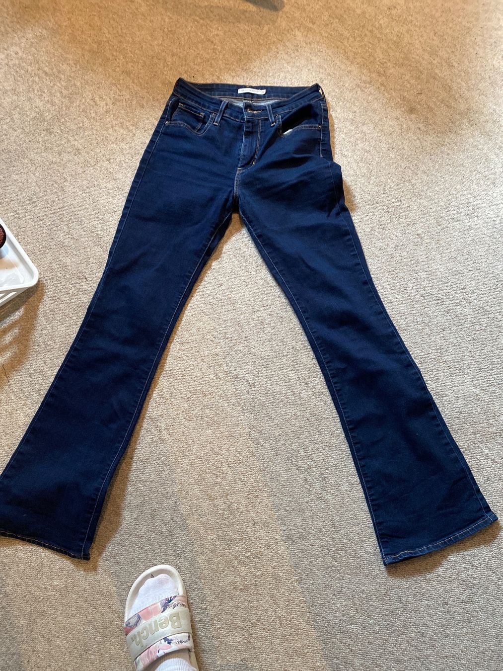 Levi's Jeans: Levis Jeanshose 26/30 – Usato da Holderbank AG venduto da Elster19