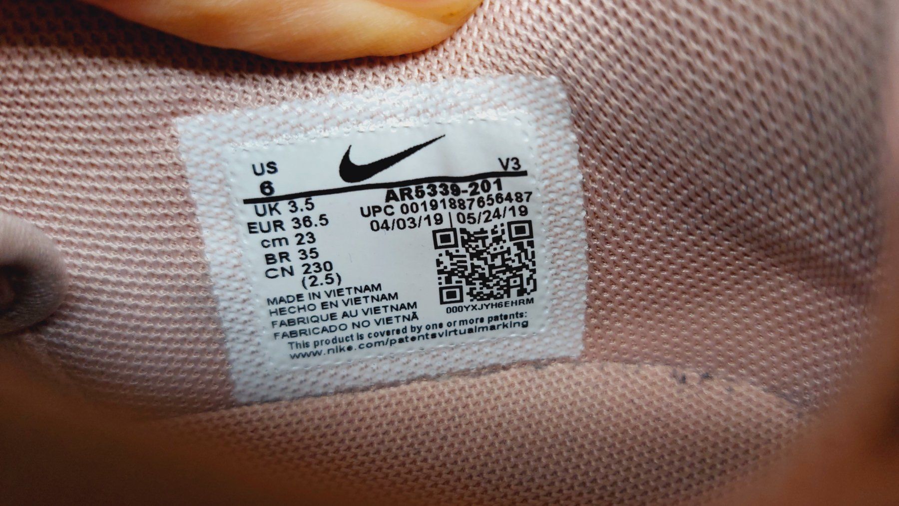 Nike Scarpe da donna: Nike Air Force schuhe gr 36.5 – Usato da Wallisellen venduto da theblacksheep 5