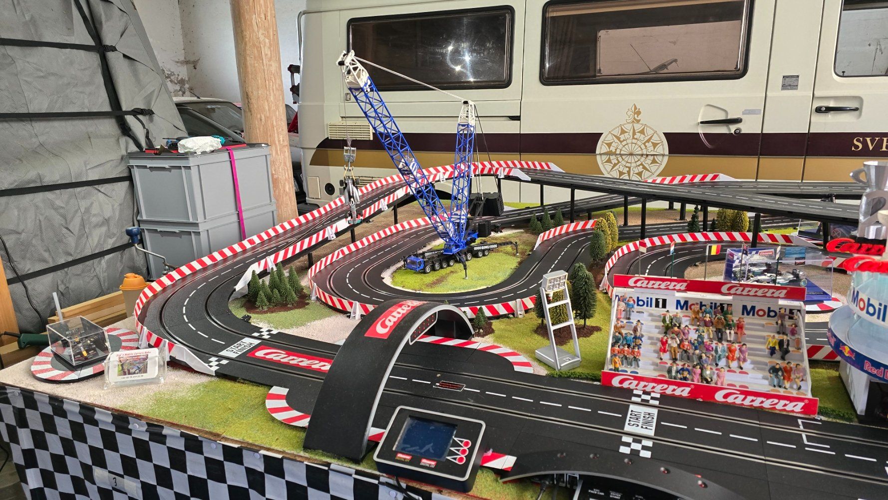 Carrera Piste: Carrera-Mobiele-Bahn Mieten – Usato da Melchnau venduto da Lhofer 7