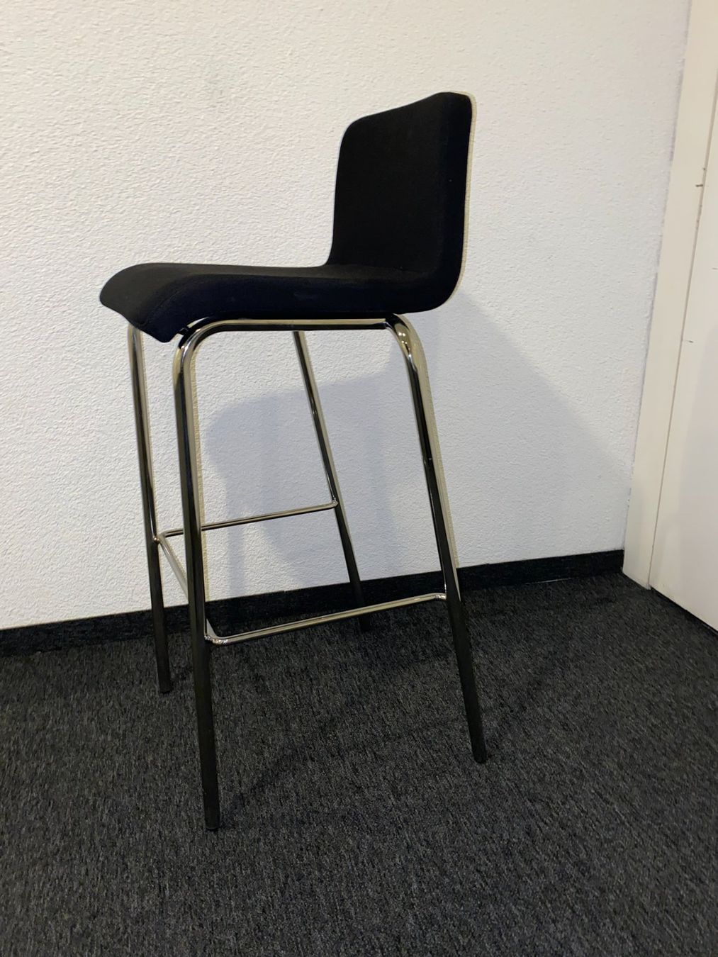 Seggioloni: Barhocker / Hochstuhl Steelcase – Usato da Brüttisellen venduto da VideoGang 1