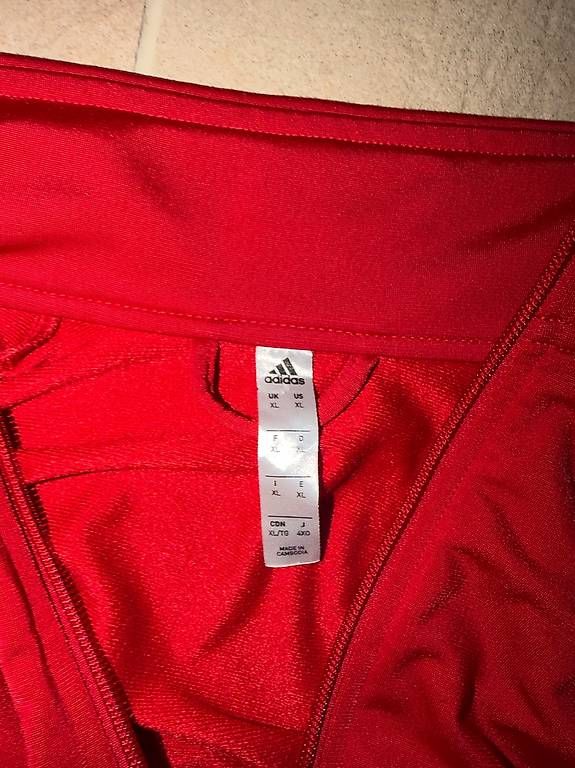 Giacche: Adidas Trainingjacke – Usato da Pfäffikon ZH venduto da gattomatto 2
