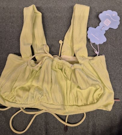 Halara La Flex Bikini Oberteil gelb Grösse XL neu mit Etiket
