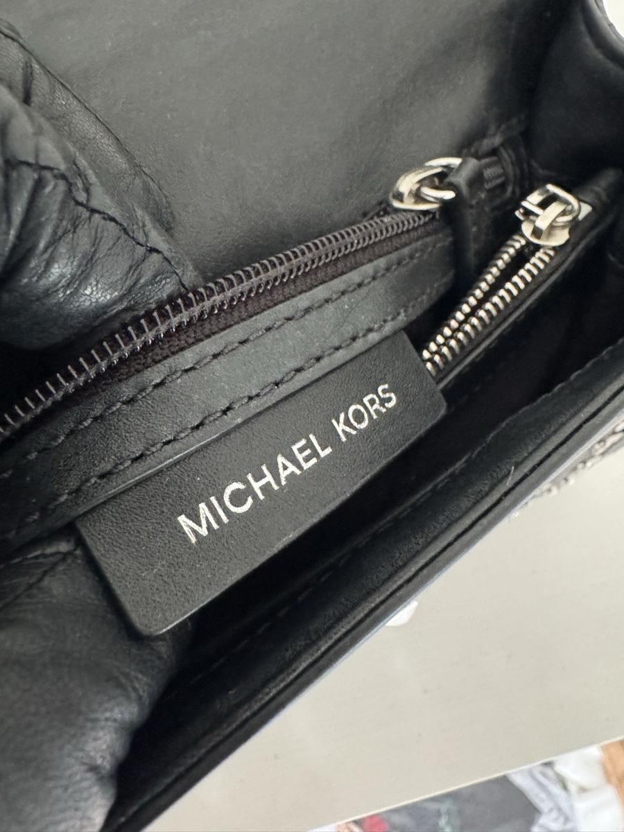 Michael Kors Borse da donna: Michael Kors Studded Black Leather Shoulder Bag – Usato da Versoix venduto da Bazanchiklovalova 6