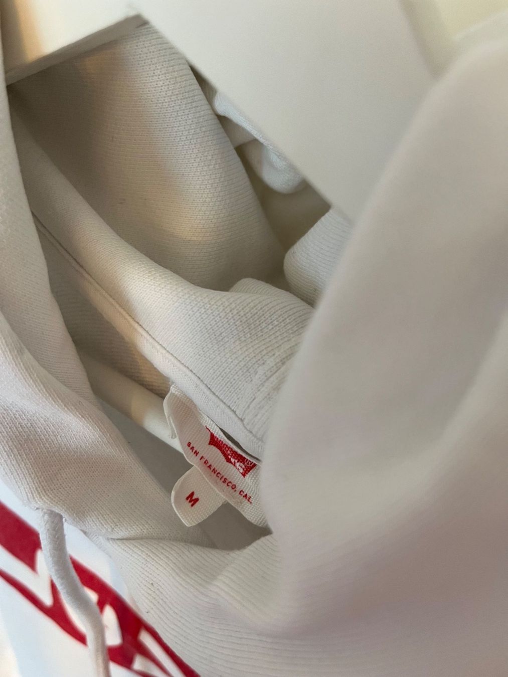 Levi's Maglioni & Felpe: Levi's Hoodie, weiss, Grösse M – Usato da Wollerau venduto da sab_6j7r 4