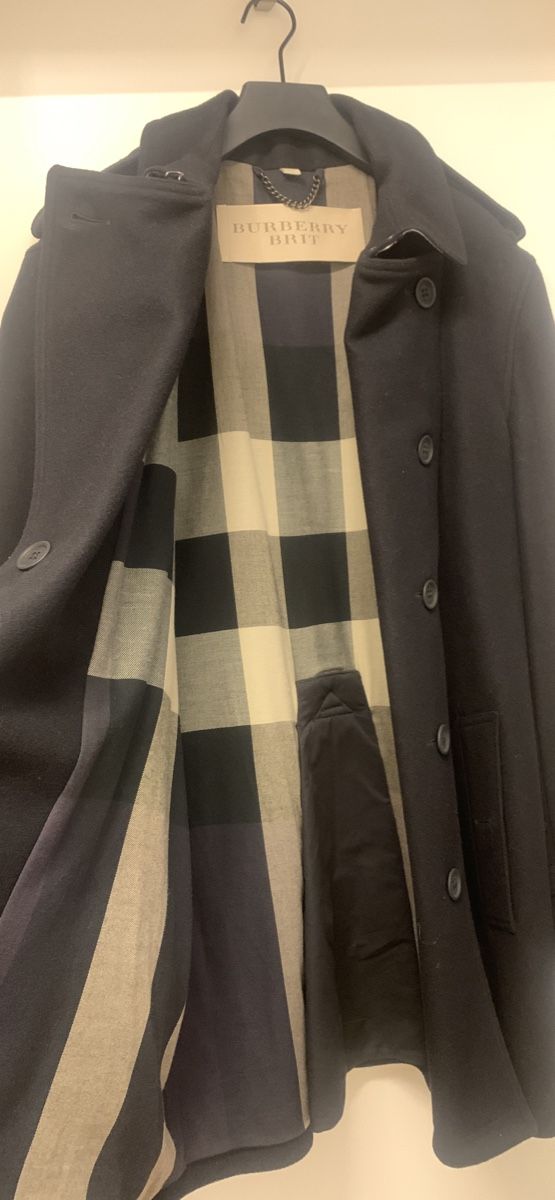 Burberry Mäntel: Neue! Original Burberry Winter Mantel – Neu (gemäss Beschreibung) aus Oberengstringen von miga.ch