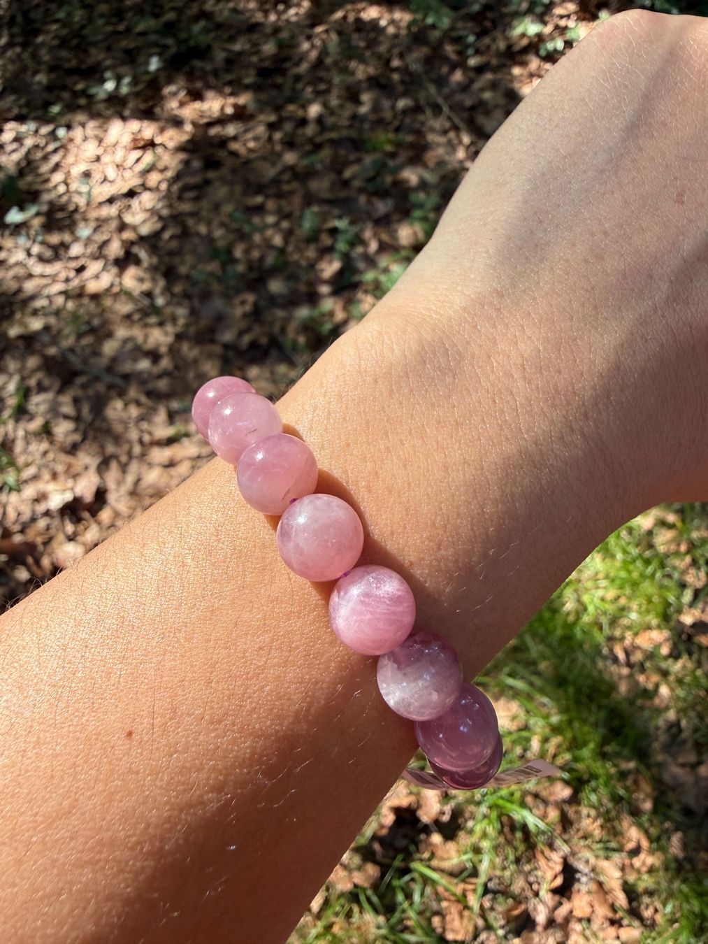 Bracciali & Braccialetti: Hochwertiger Rosenquarz aus Madagaskar, –10mm Perlen,Armband – Nuovo (secondo la descrizione) da Jegenstorf venduto da SteinGlanz 3